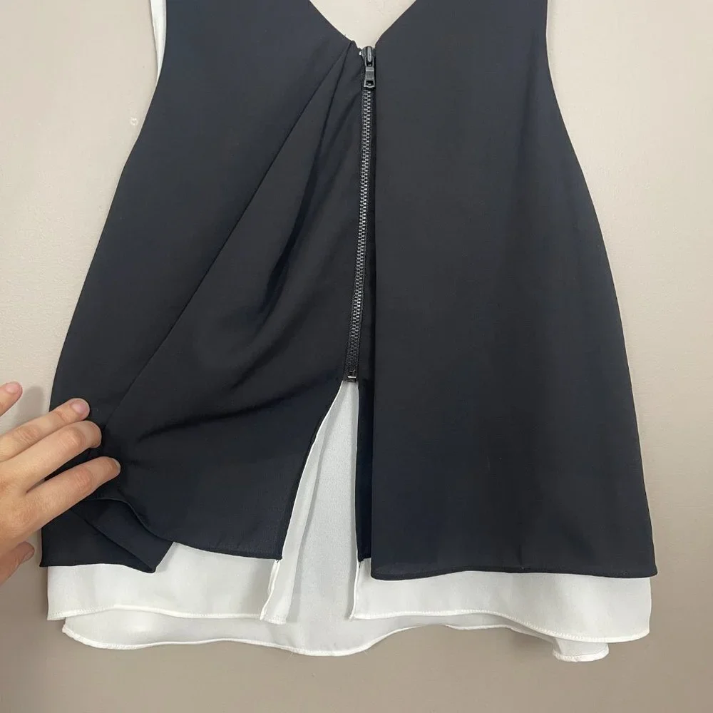 Sam Edelman Black & White Double Layer Sleeveless Top - Picture 7 of 12